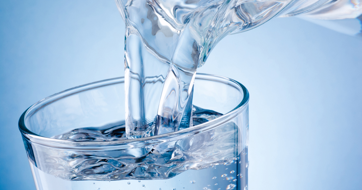 “Signs of Dehydration: Recognizing the Symptoms and How to Prevent Them”